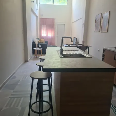 Loft αlexia 아파트